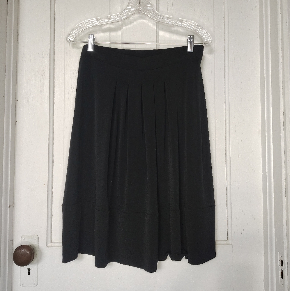 Apostrophe Black Pleated Skirt Size S